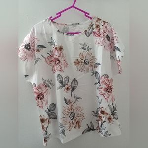 Floral semi sheer blouse